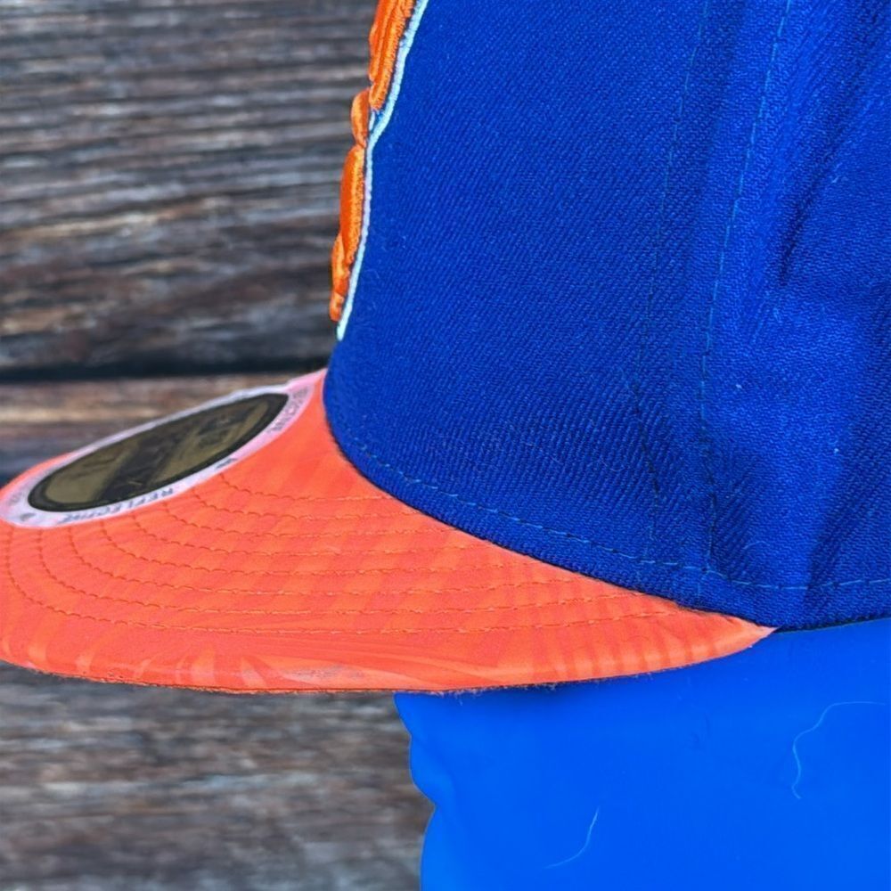 New Era New York Knicks Fitted Cap Hat 7-5/8 - Picture 5 of 8